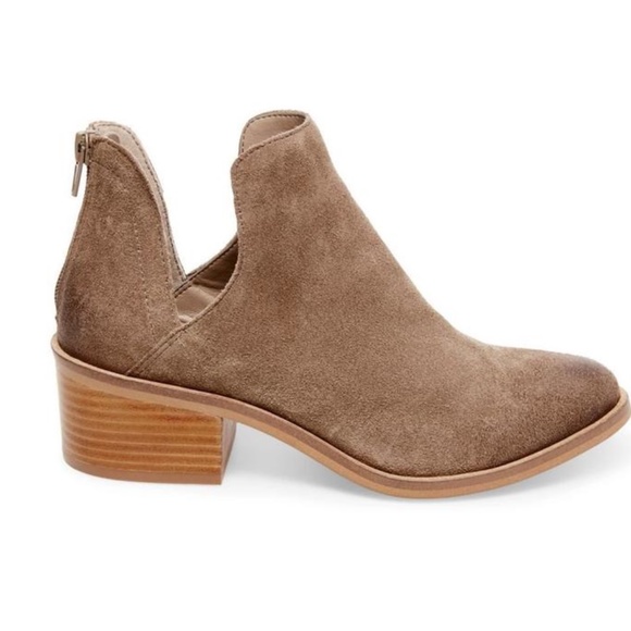 Steve Madden Shoes - Steve Madden Lancaster Cutout Ankle Booties Sz 6